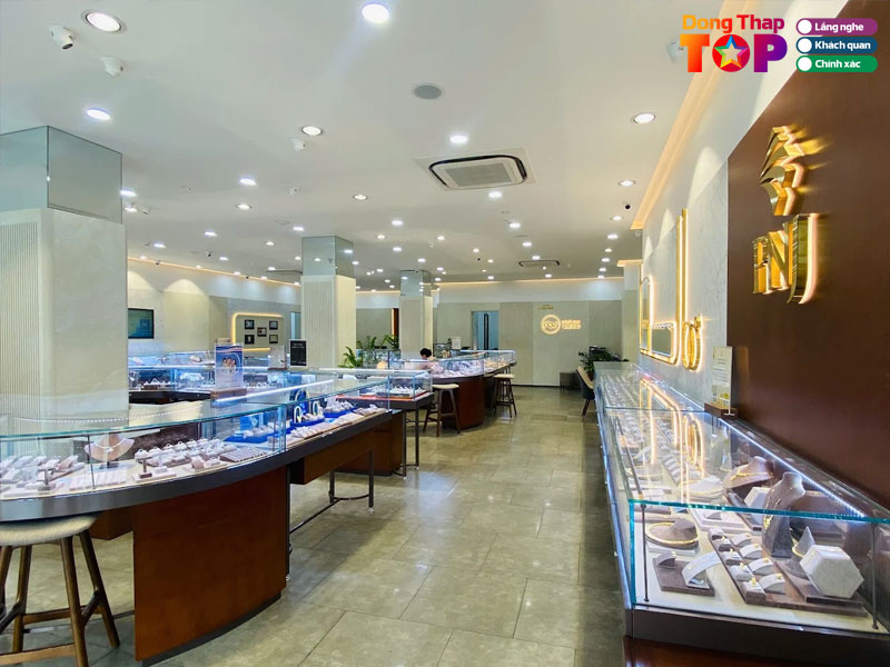 Cua-hang-trang-suc-pnj-dongthaptoplist