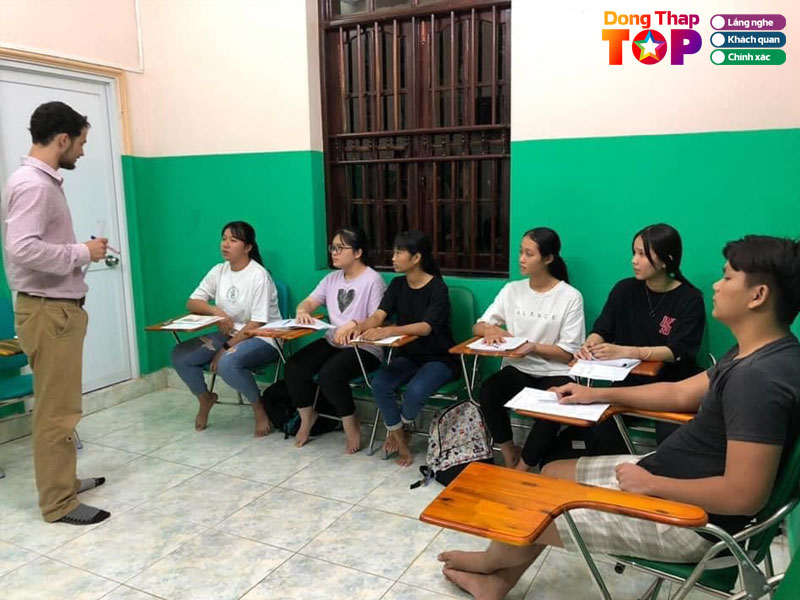 Trung-tam-ngoai-ngu-a-chau-dongthaptoplist