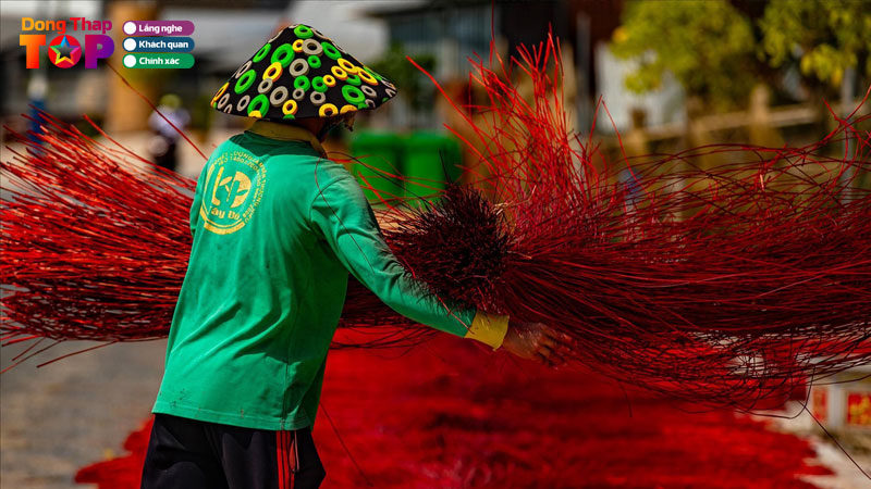 Kham-pha-9-lang-nghe-truyen-thong-o-dong-thap-noi-tieng-nhat-dongthaptoplist