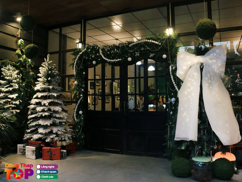 La-reveuse-dongthaptoplist