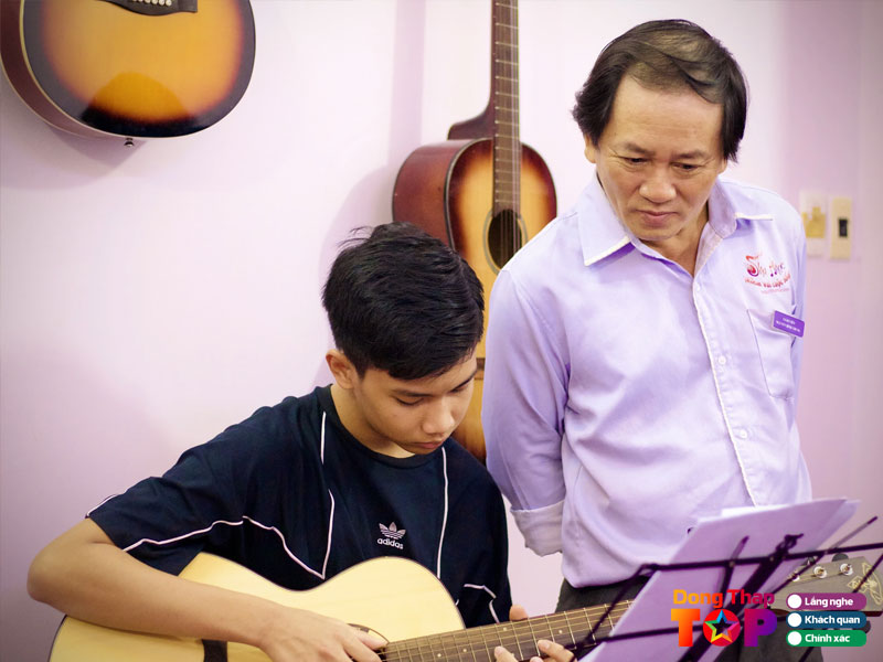 Meo-hoc-guitar-nhanh-tien-bo-dongthaptoplist