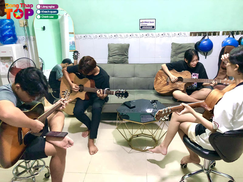 Milan-guitar-shop-dongthaptoplist