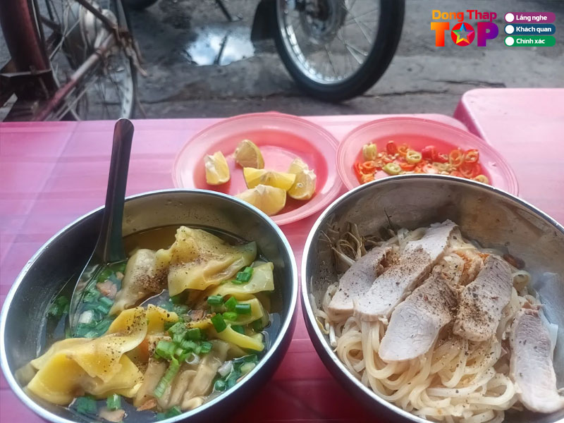 Quan-hu-tieu-ba-sam-dongthaptoplist