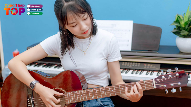 Top-5-dia-chi-hoc-dan-guitar-o-dong-thap-cam-ket-tien-bo-nhanh-dongthaptoplist
