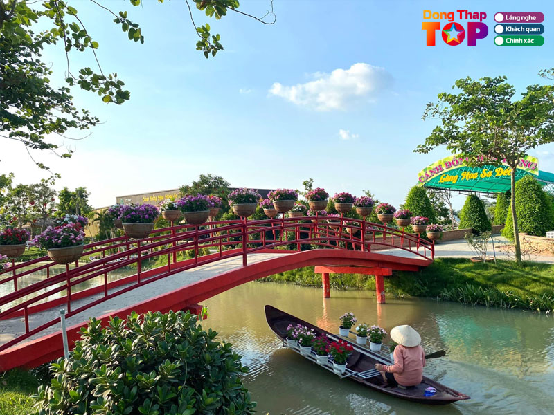 Khu-du-lich-canh-dong-hoa-hong-sa-dec-dongthaptoplist