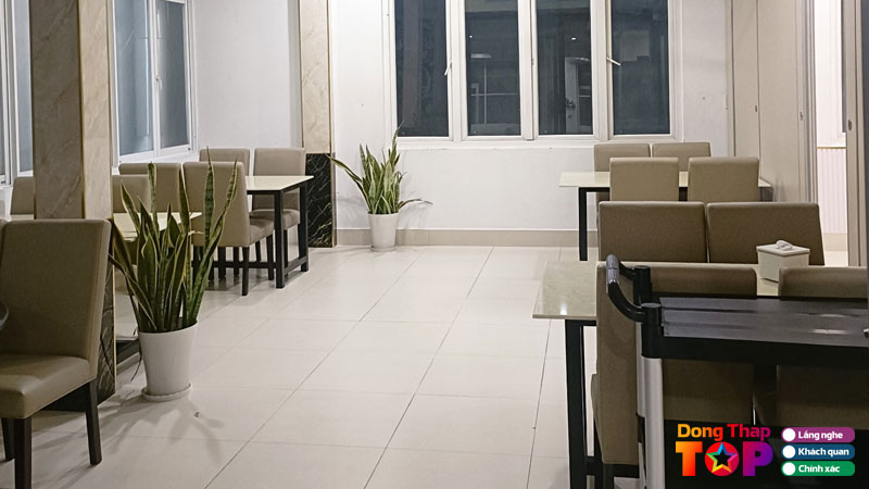 Nha-hang-ngoc-lan-cao-lanh-diem-hen-am-thuc-viet-dam-da-ban-sac-dongthaptoplist