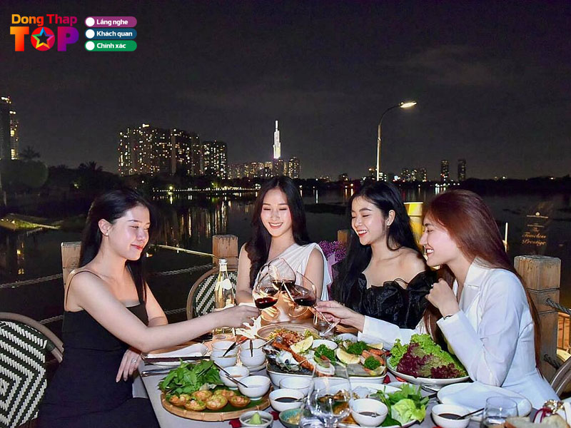 Luu-y-khi-to-chuc-tiec-8-3-cho-gia-dinh-va-cong-ty-dongthaptoplist