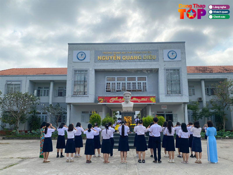 Thpt-chuyen-nguyen-quang-dieu-dongthaptoplist