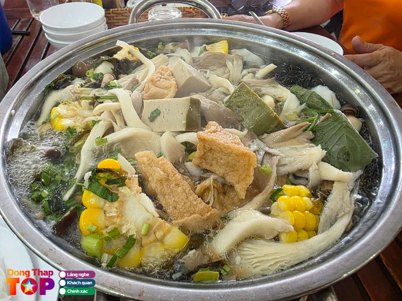 Am-thuc-chay-hong-lien-dongthaptoplist